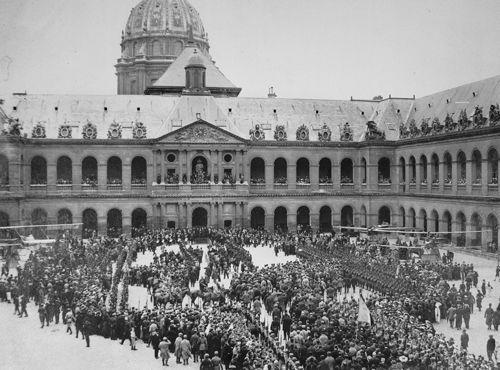 La cour d’honneur de l’Hôtel national des Invalides