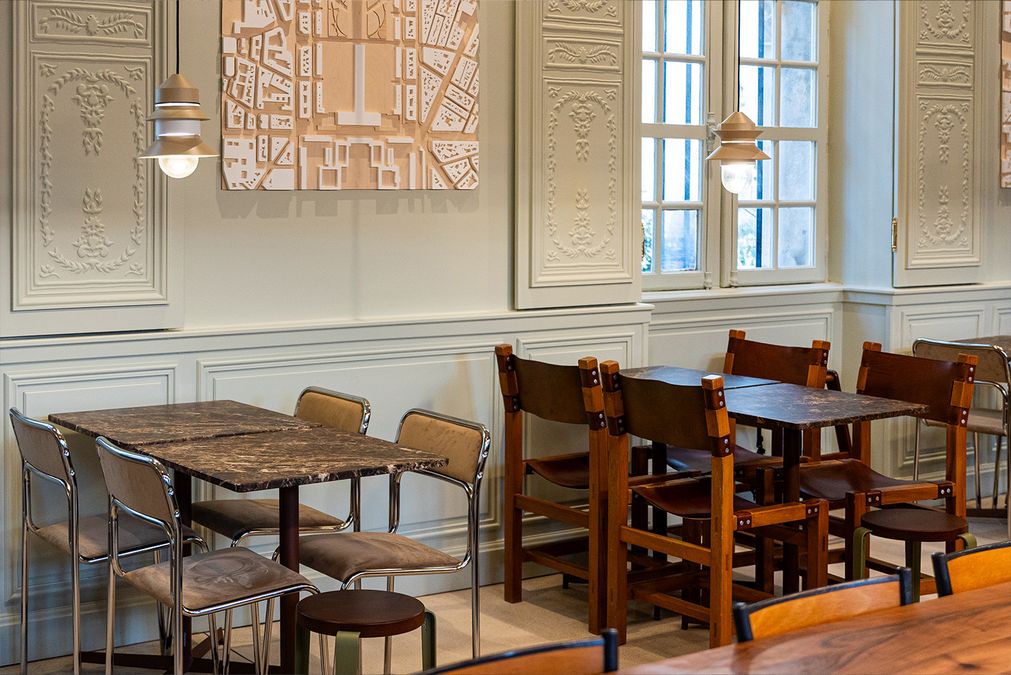 La terrasse du Carré des Invalides coté église du Dôme © Rina Nurra