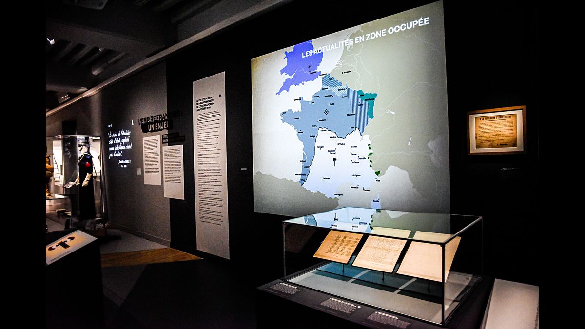 L'occupation allemande / © Paris - Musée de l'Armée, Dist. RMN-Grand Palais / Anne-Sylvaine Marre-Noël