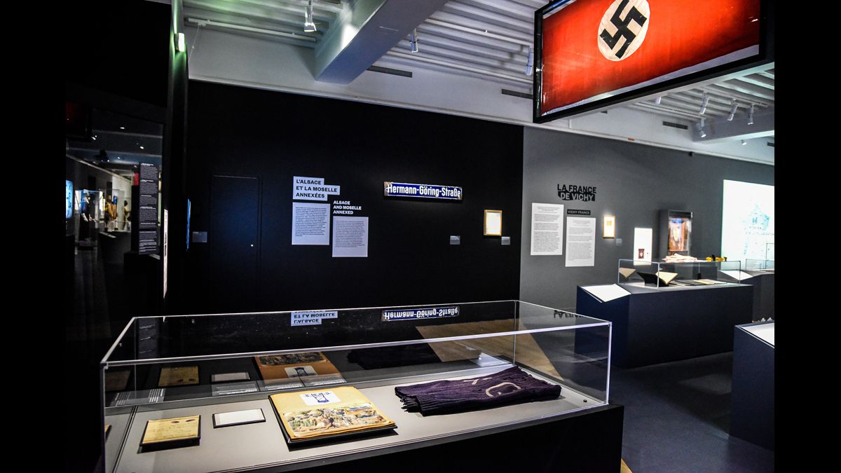 Les prisonniers de guerre / Paris, musée de l'Armée © Paris - Musée de l'Armée, Dist. RMN-Grand Palais / Anne-Sylvaine Marre-Noël