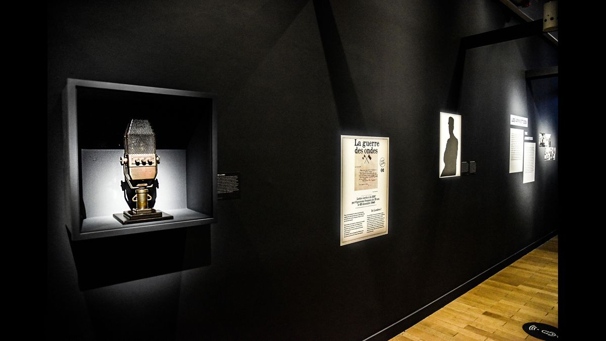 Les discours politiques - Paris, musée de l'Armée © Paris - Musée de l'Armée, Dist. RMN-Grand Palais / Anne-Sylvaine Marre-Noël
