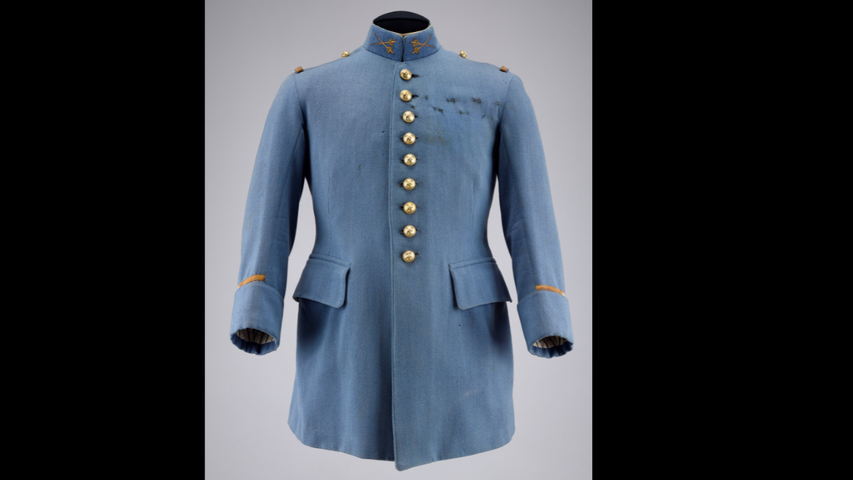 Tunique modèle 1922 d’adjudant-chef (maître d’escrime) d’infanterie, France, vers 1922, Paris, musée de l’Armée © Paris - Musée de l’Armée Dist. GrandPalaisRmn / Émilie Cambier