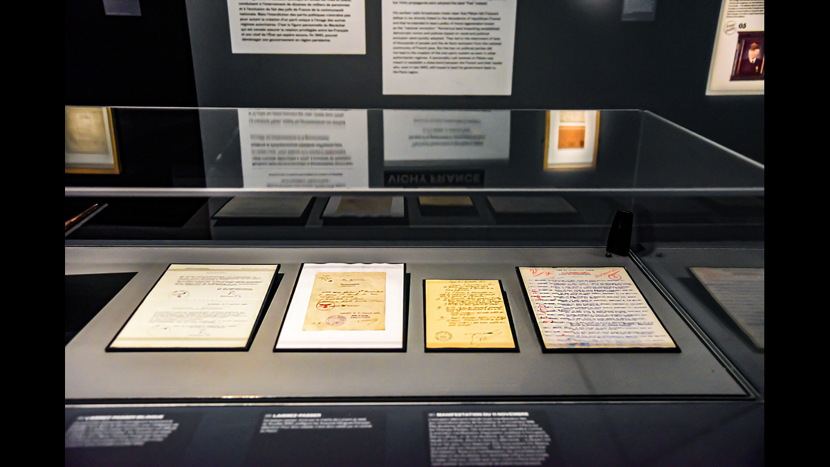 Résistance et répression / © Paris - Musée de l'Armée, Dist. RMN-Grand Palais / Anne-Sylvaine Marre-Noël