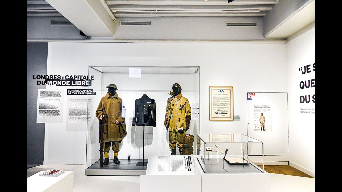 L’Angleterre après la bataille de France / © Paris - Musée de l'Armée, Dist. RMN-Grand Palais / Anne-Sylvaine Marre-Noël