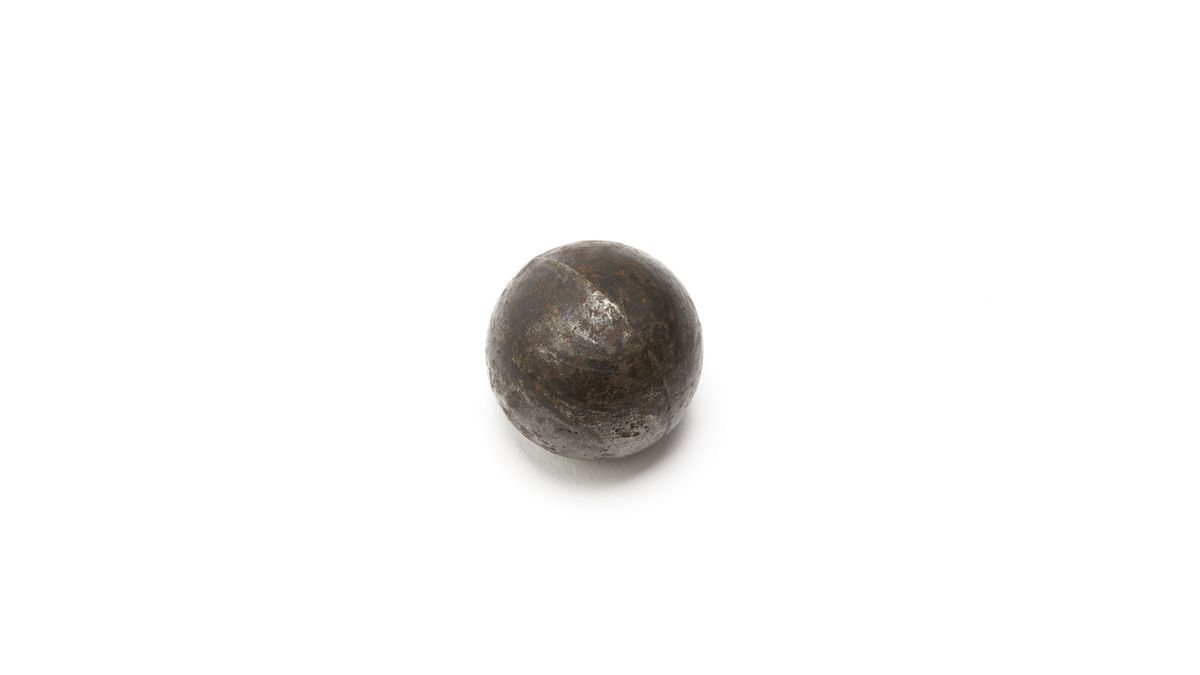 Biscaïen qui a blessé Napoléon Ier à Ratisbonne (C) Paris - Musée de l'Armée, Dist. RMN-Grand Palais / Emilie Cambier