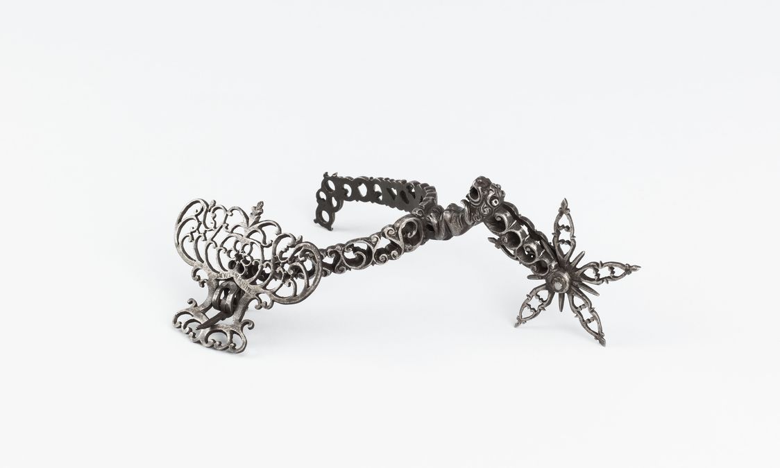 Eperon (C) Paris - Musée de l'Armée, Dist. RMN-Grand Palais / Emilie Cambier