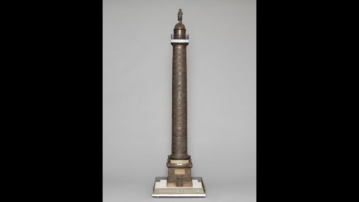Modèle réduit de la colonne de la Grande Armée, place Vendôme, à Paris (C) Paris - Musée de l'Armée, Dist. RMN-Grand Palais / Emilie Cambier / Tony Querrec