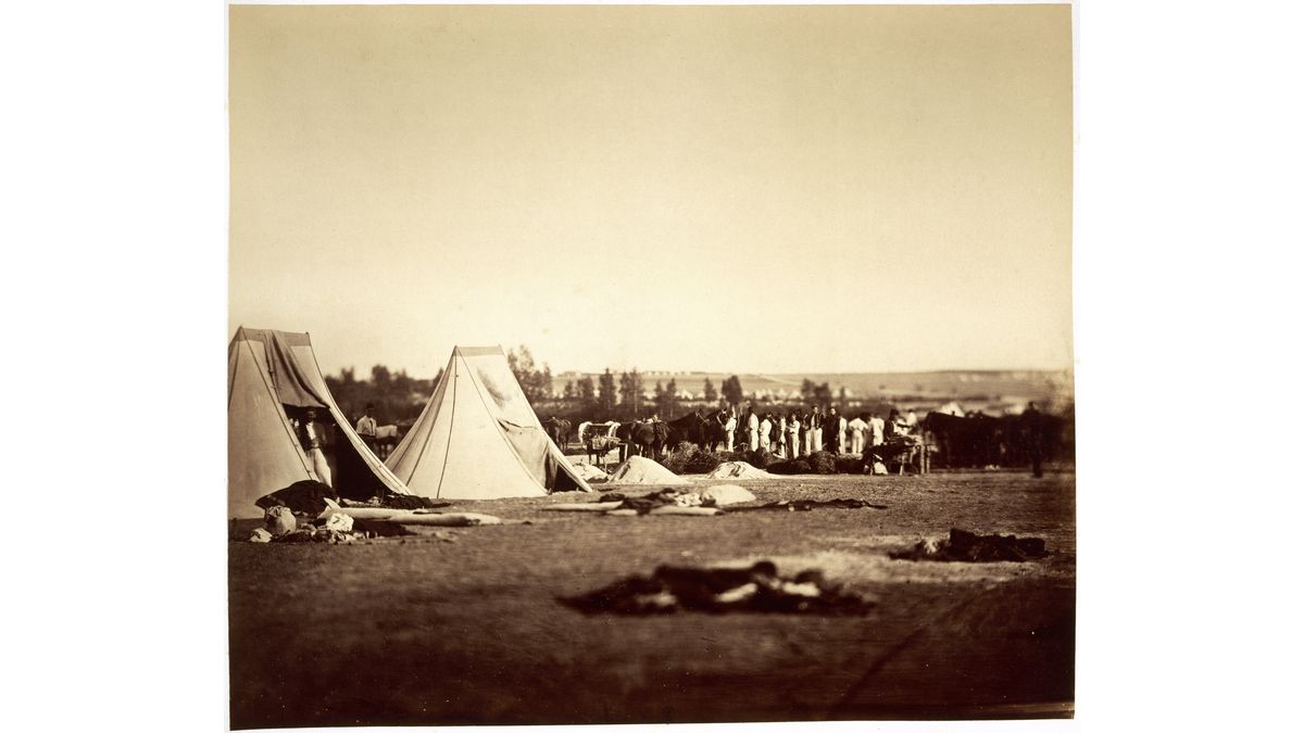 Camp de Châlons. Le campement, Gustave Le Gray (C) Paris - Musée de l'Armée, Dist. RMN-Grand Palais / Christian Moutarde