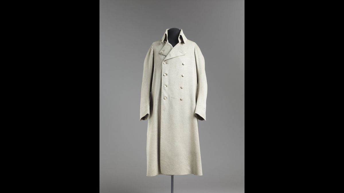 Redingote grise de Napoléon Ier (C) Paris - Musée de l'Armée, Dist. RMN-Grand Palais / Thierry Ollivier