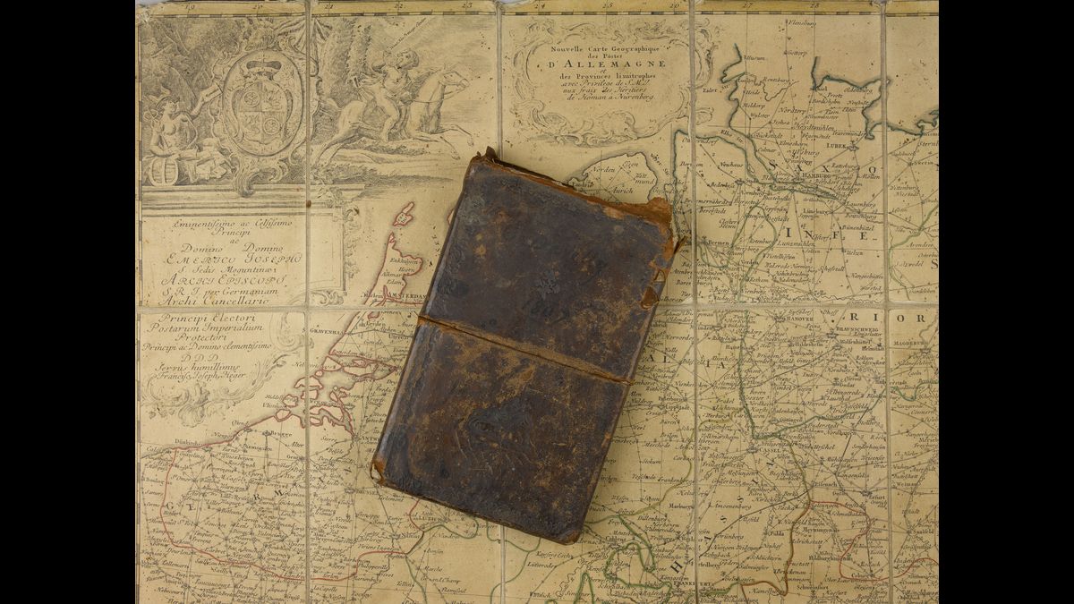 Carte Allemagne trouvée sur le champ de bataille de Iéna (C) Paris - Musée de l'Armée, Dist. RMN-Grand Palais / Pascal Segrette