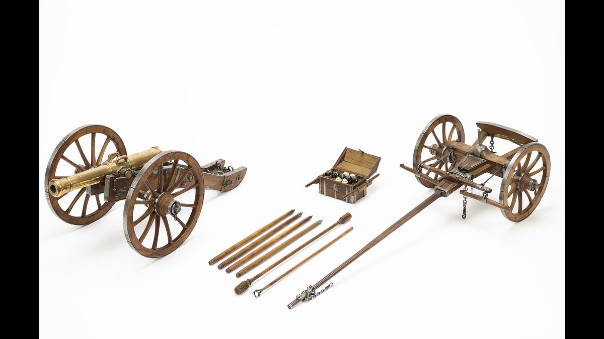 Guerre civile Bureau ou table Coffret Artillerie Napoléon canon sur base en métal 11 x 9cms 